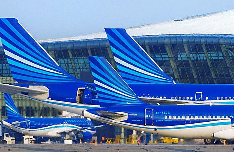 кили самолетов азербайджанской авиакомпании Azerbaijan Airlines