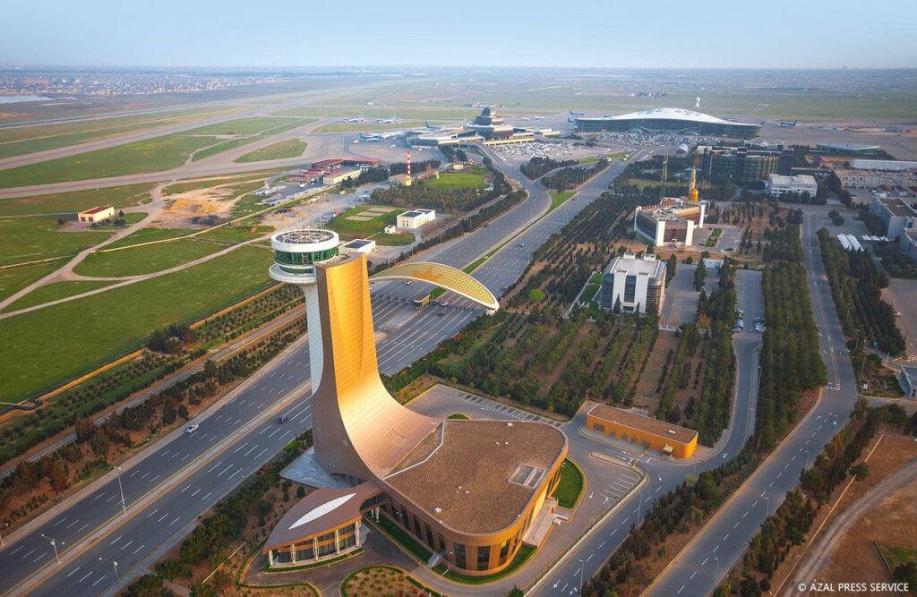 Transit air traffic through Azerbaijan quadruples