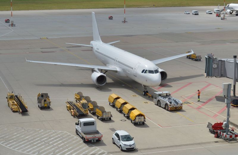Aircraft cargo