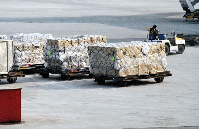Azerbaijan Airlines outsources freight pallet management to foreign provider